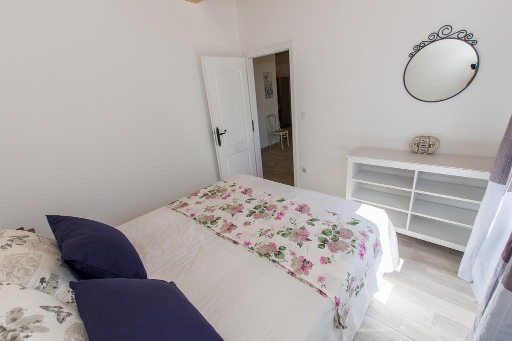 Summer Apartment Makarska Buitenkant foto