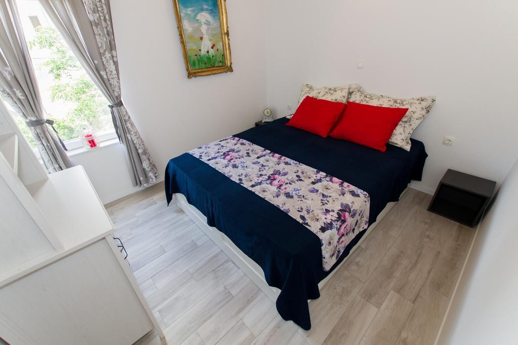 Summer Apartment Makarska Buitenkant foto
